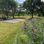 Bed & Breakfast D'hotes L'altitude - Domaine La Rose Des Vents Castelnau-sur-lʼAuvignon