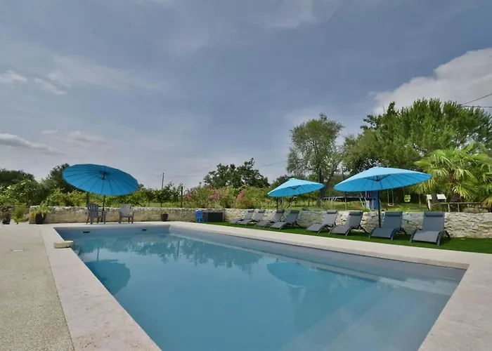 Couette-café D'hôtes L'altitude - Domaine La Rose Des Vents Castelnau-sur-lʼAuvignon